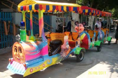 Mainan Kereta Fiberglass untuk Berbagai Tempat Wisata
